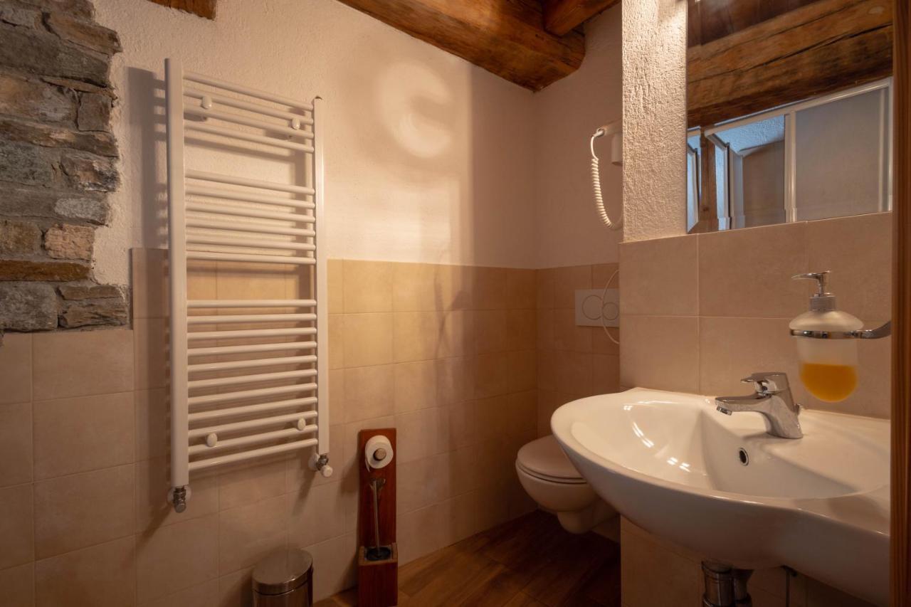 Eco Dimora Baltea - Affittacamere Al Verde Villaggio Di Rumiod Saint-Pierre Bagian luar foto